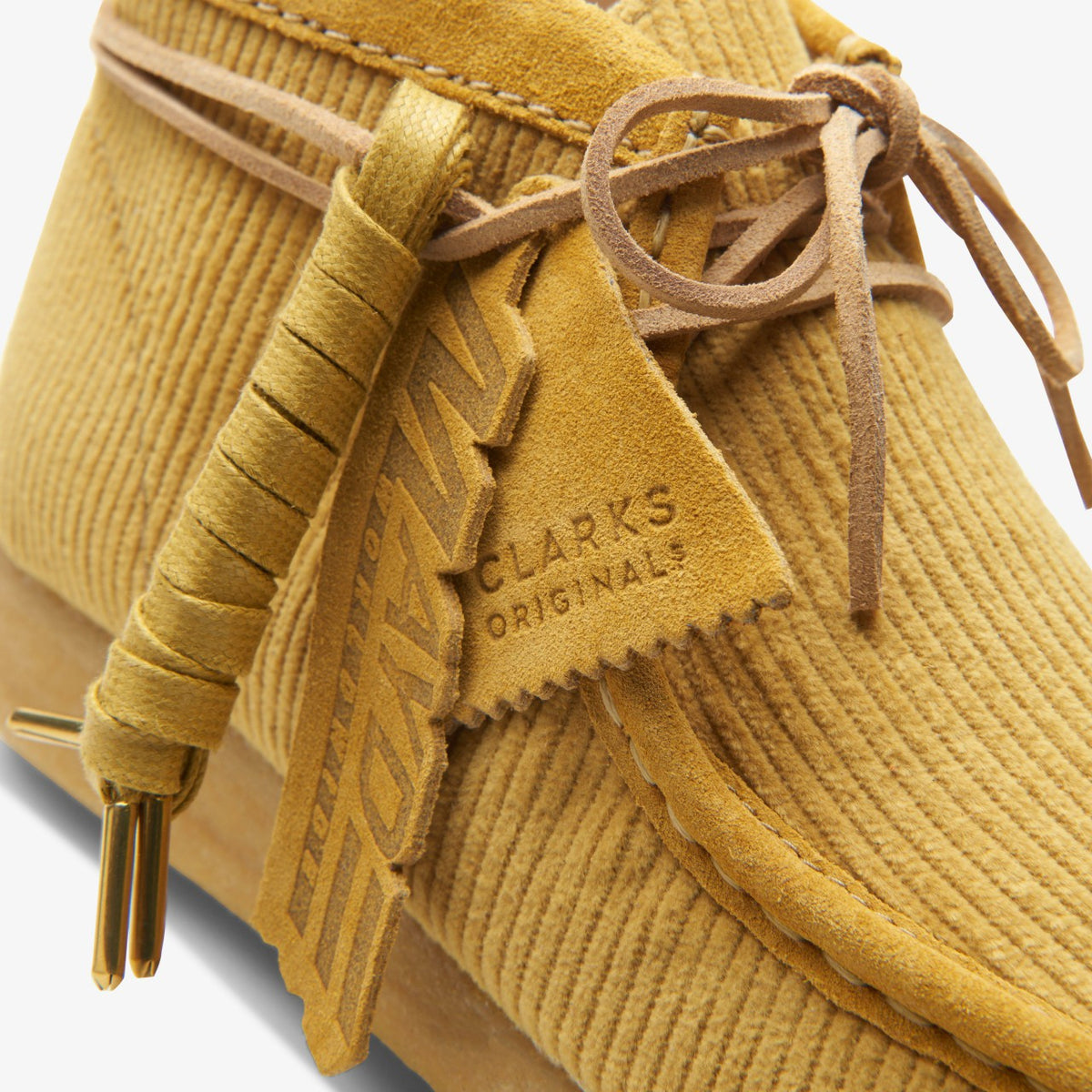 Clarks Women Wallabee Boot Sunshine Cord