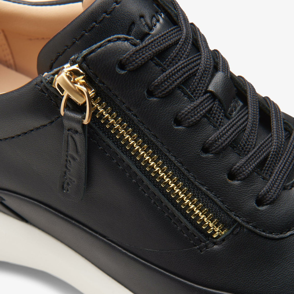 Clarks Women Tivoli Zip Black Leather