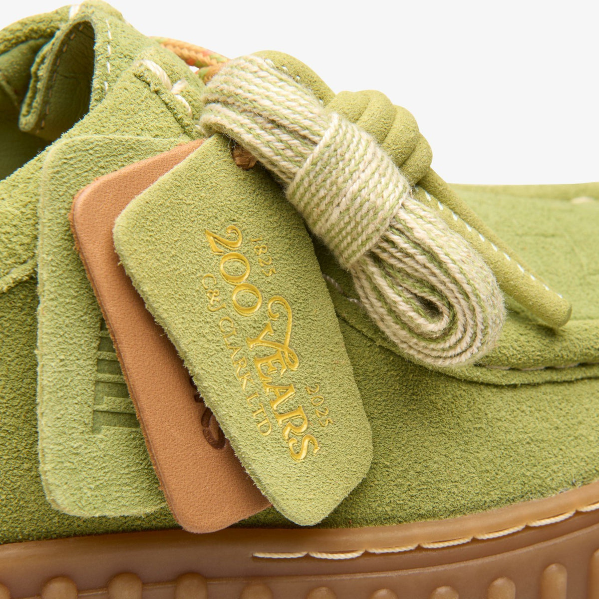 Clarks Women Torhill Bee Apple Suede