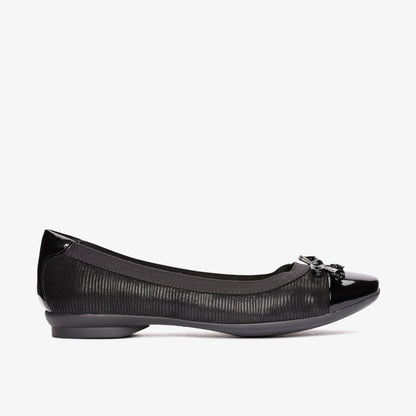 Clarks Women Candra Glow Black Suede
