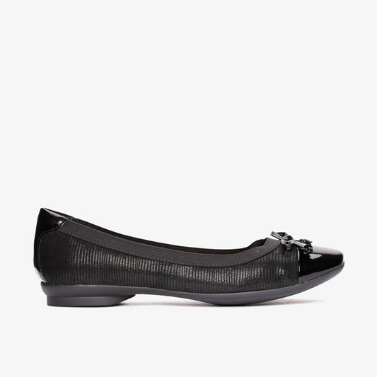 Clarks Women Candra Glow Black Suede