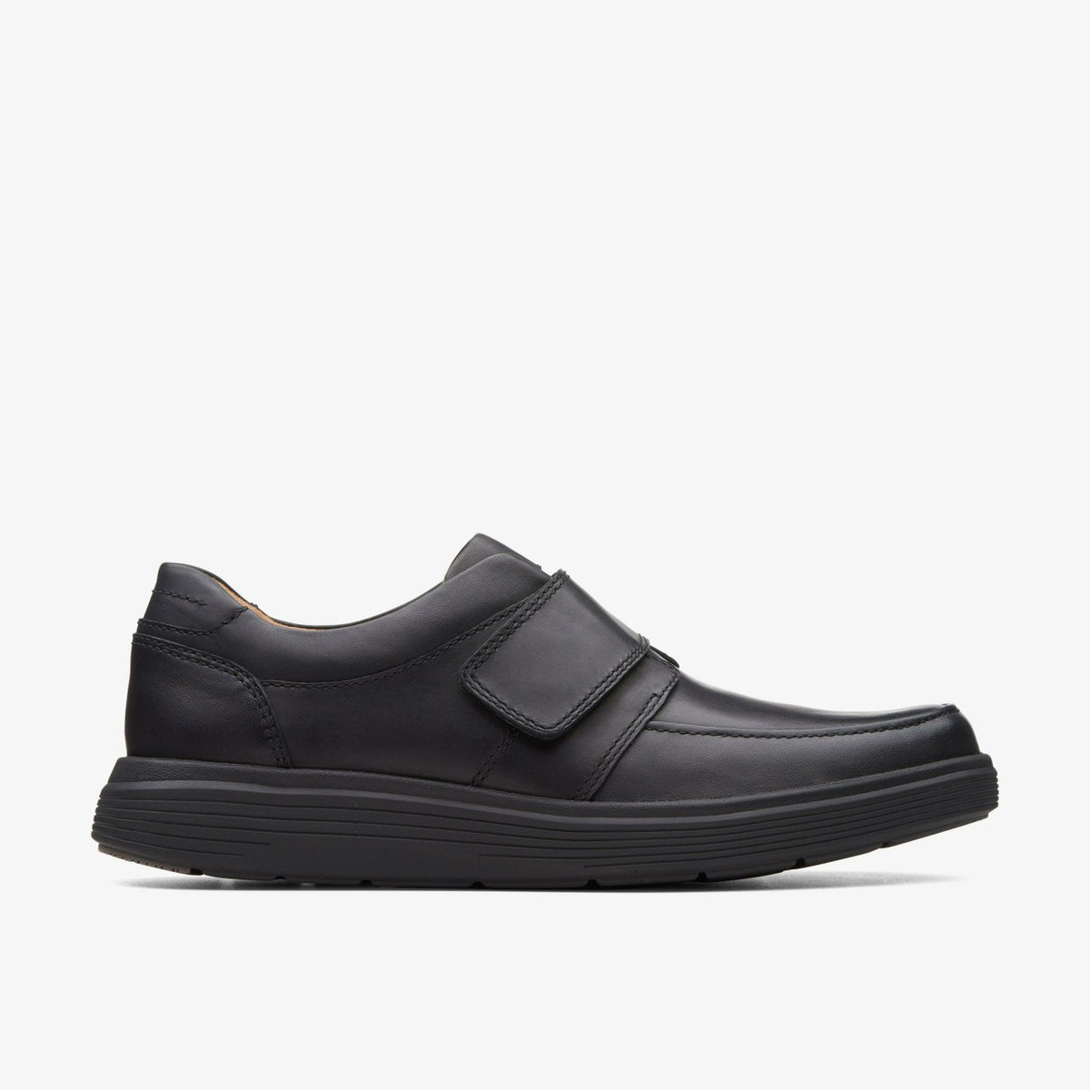 Clarks Men Un Abode Strap Loafer Black Leather