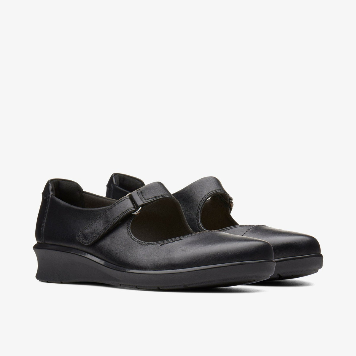 Clarks Women Hope Henley Black Leather