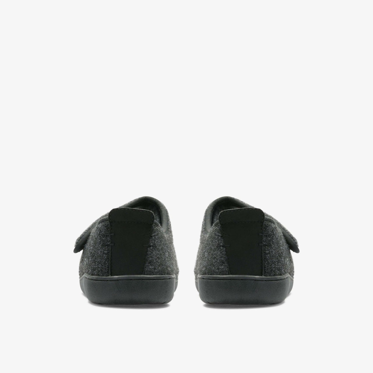 Clarks Men King Riptape Slipper Dark Grey Felt