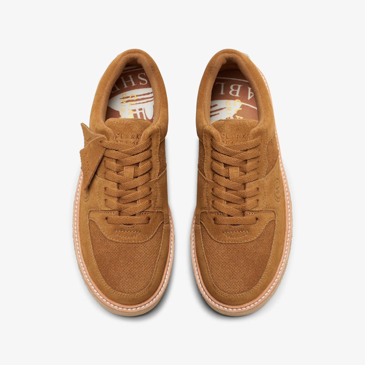 Clarks Women|Men Sandford Golden Sand Suede
