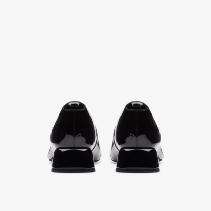 Clarks Women Daiss 30 Shine Black Patent
