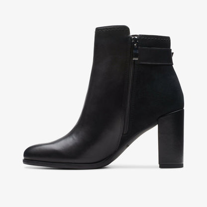 Clarks Women Freva 85 Buckle Black Leather