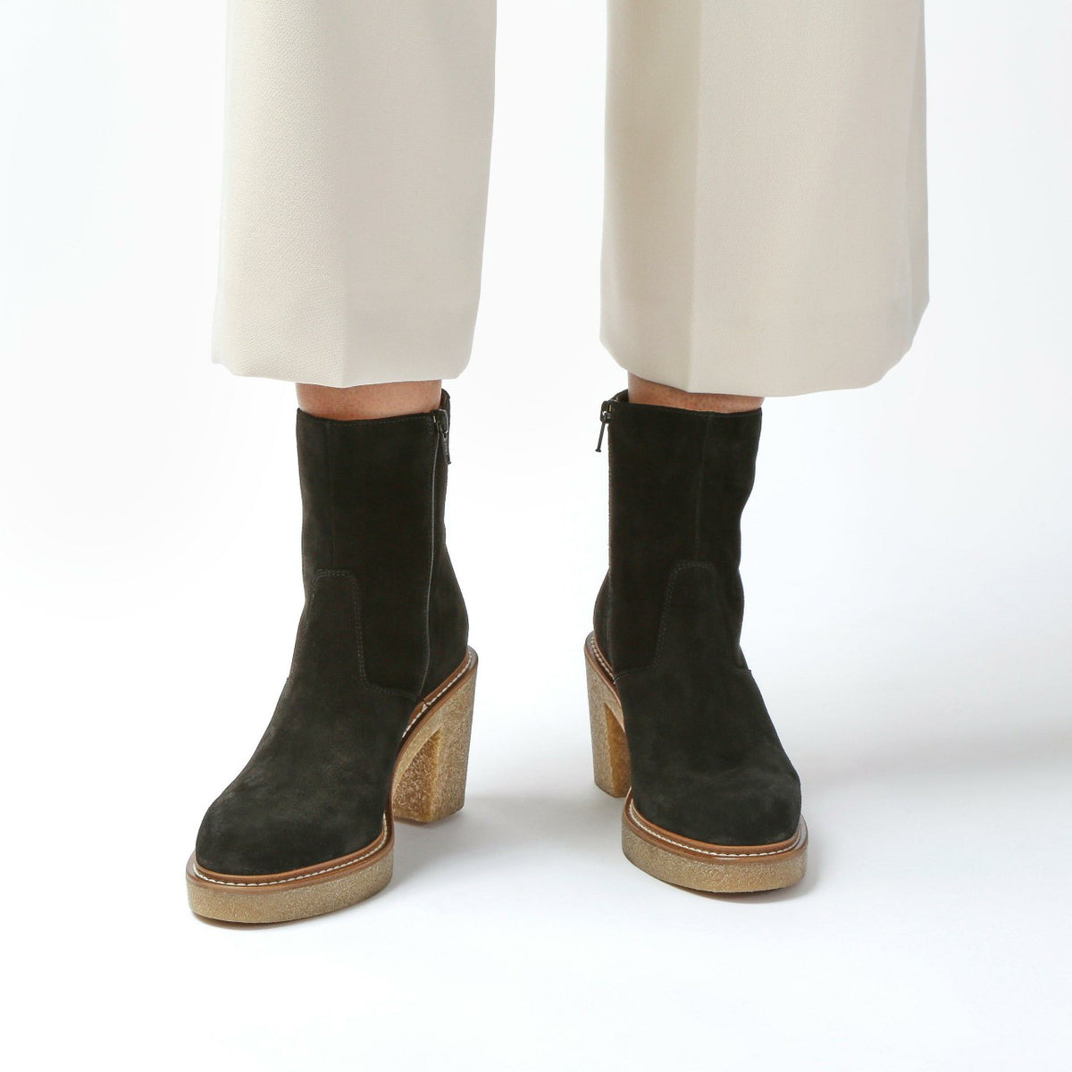 Clarks Women Colden Up Black Suede