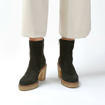 Clarks Women Colden Up Black Suede