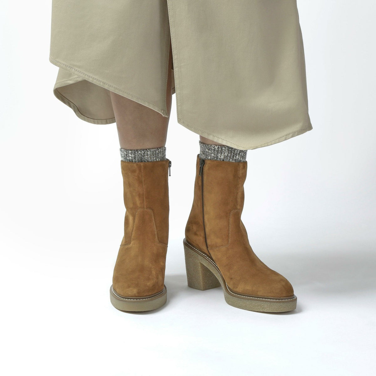 Clarks Women Colden Up Dark Tan Suede