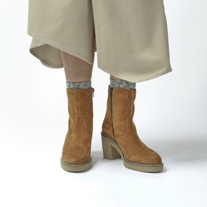 Clarks Women Colden Up Dark Tan Suede