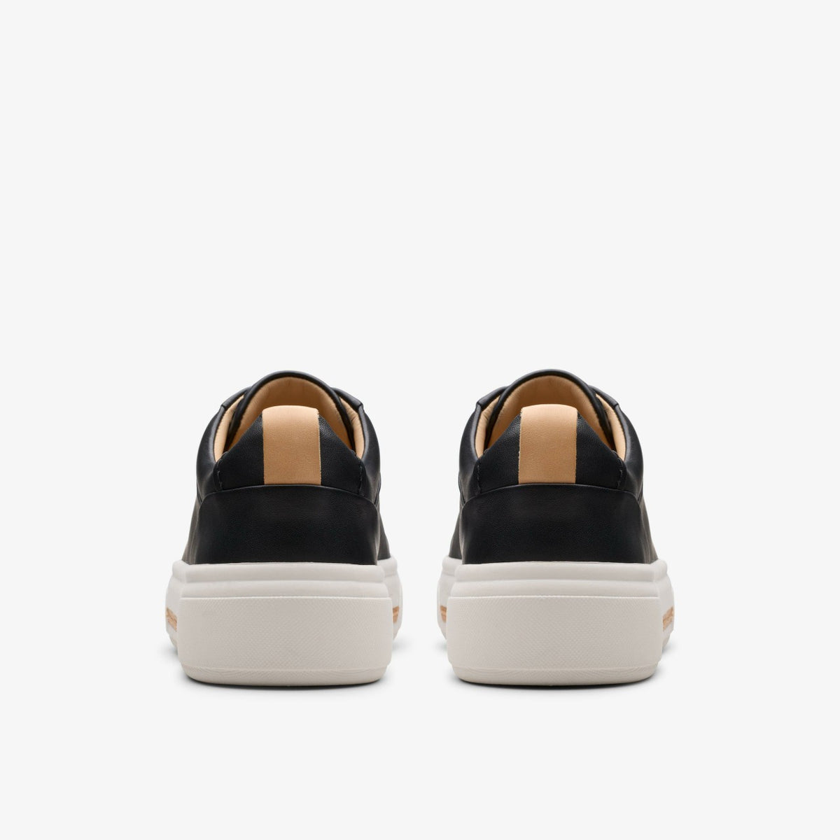 Clarks Women Hollyhock Walk Black Leather
