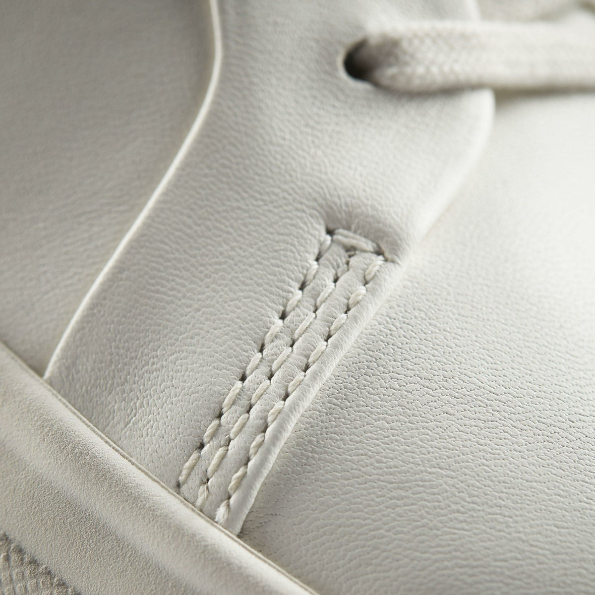 Clarks Women Hollyhock Walk Off White Leather