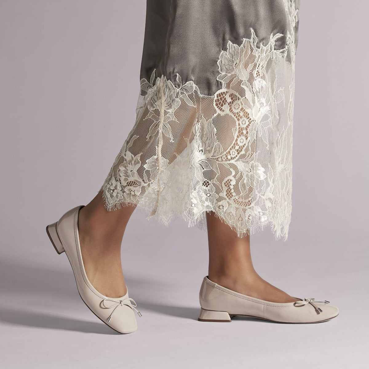 Clarks Women Ubree 15 Step Sand Patent