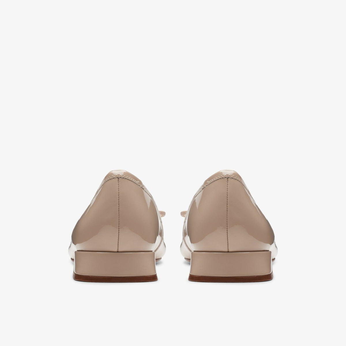 Clarks Women Ubree 15 Step Sand Patent