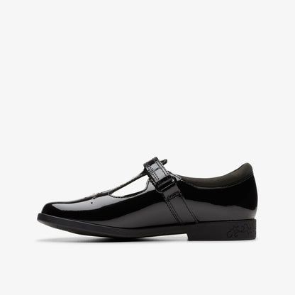 Clarks Kids Lock Shine Kid Black Patent