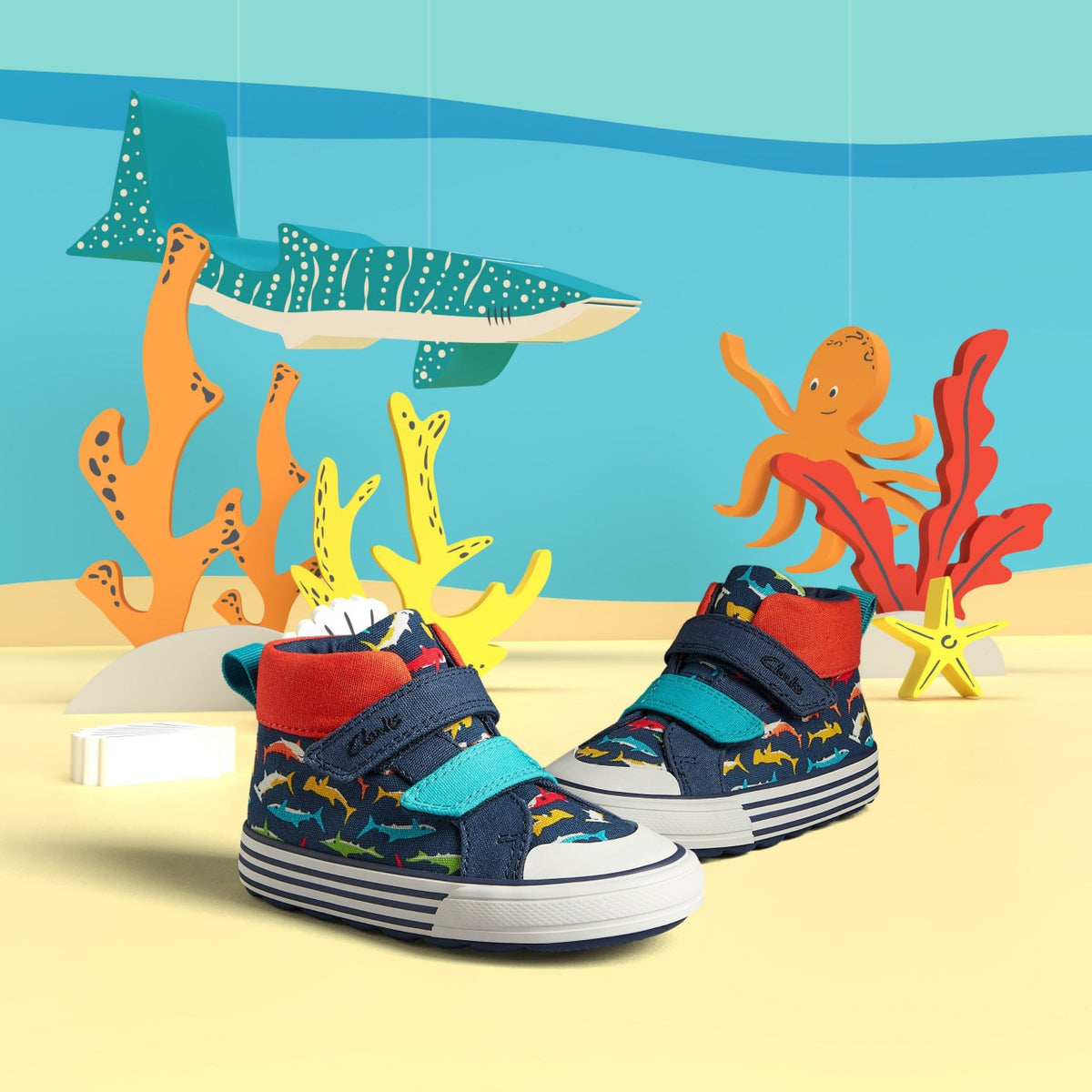 Clarks Kids Foxing Save Hi Toddler Navy Print