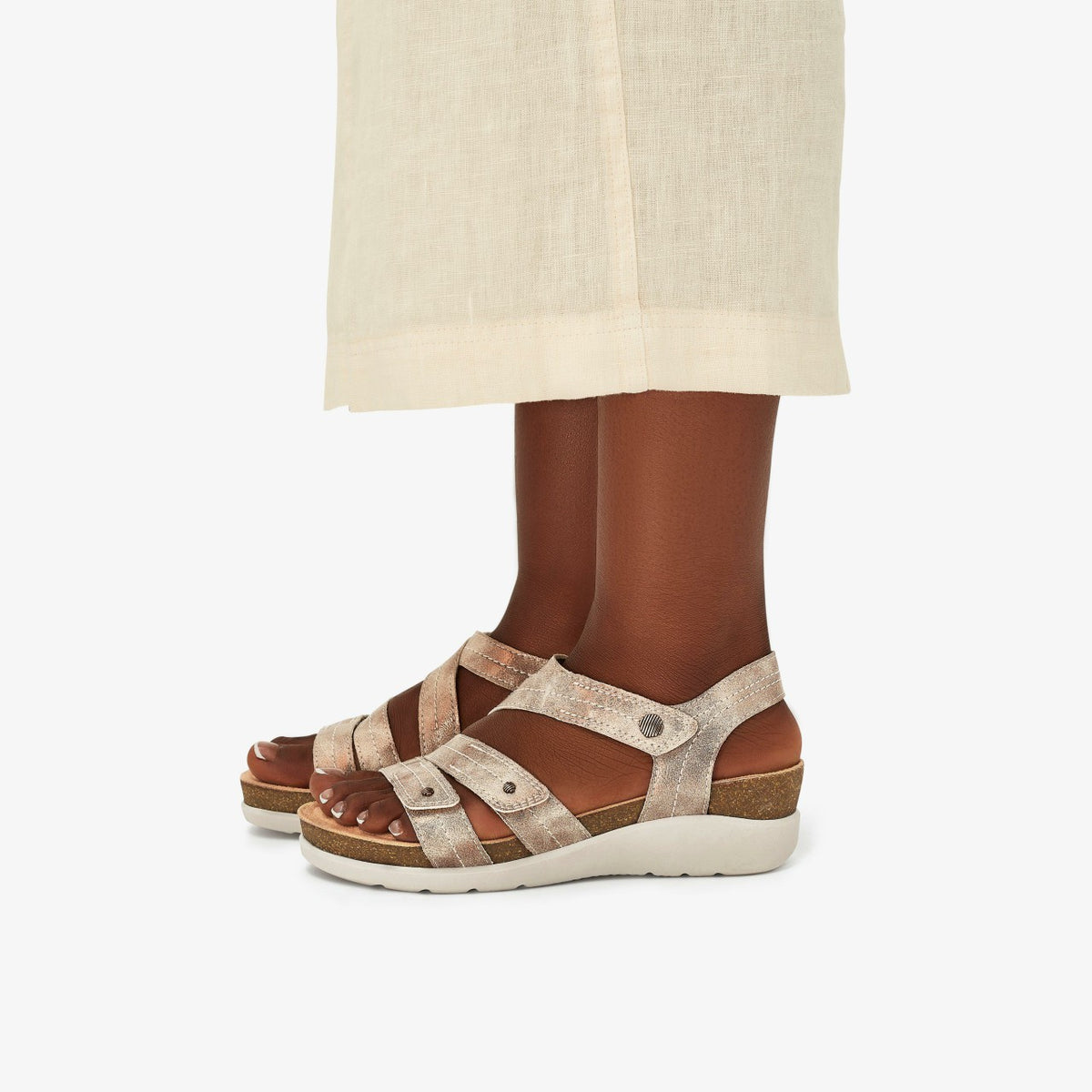 Clarks Women Calenne Clara Bronze Metallic