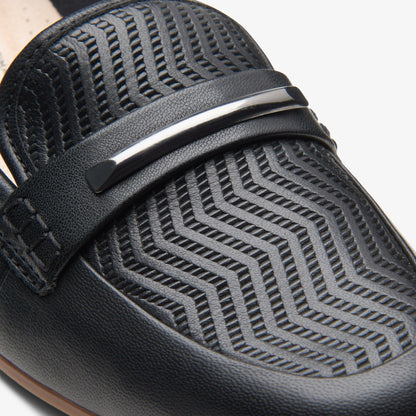 Clarks Women Juliet Aster Black Leather