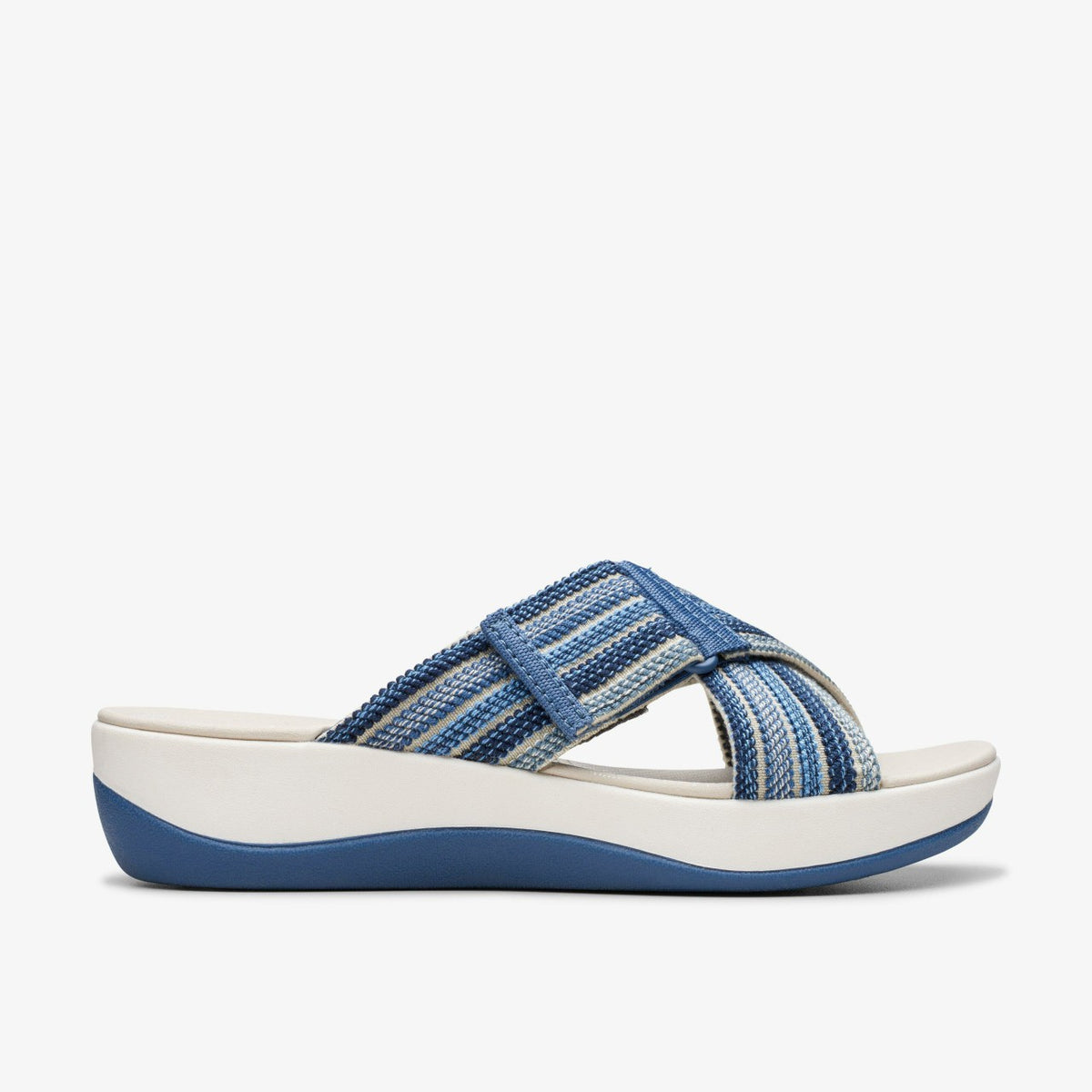 Clarks Women Arla Wave Blue Combination