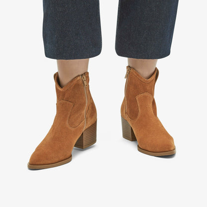 Clarks Women Elder Rae Tan Suede