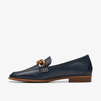 Clarks Women Sarafyna Iris Loafer Navy Leather
