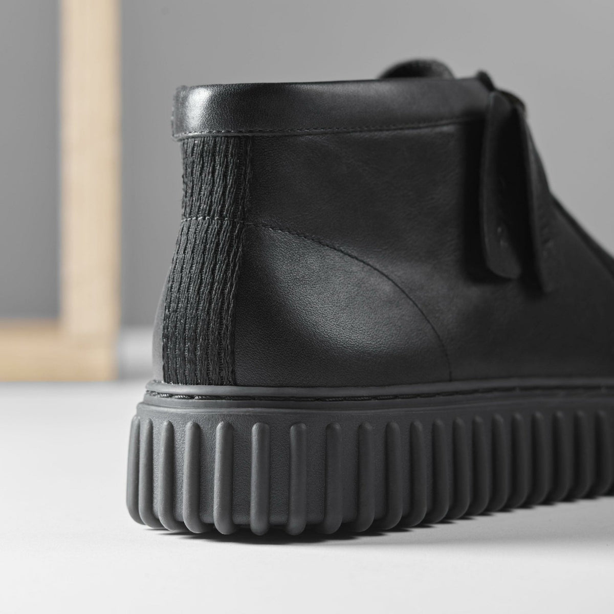 Clarks Men Torhill Hi Black Leather