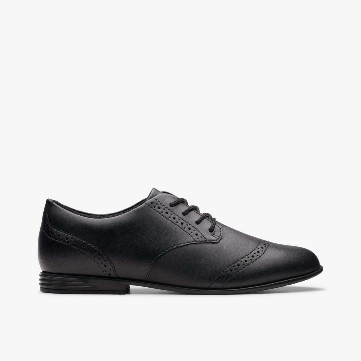 Clarks Kids Finja Brogue Youth Black Leather