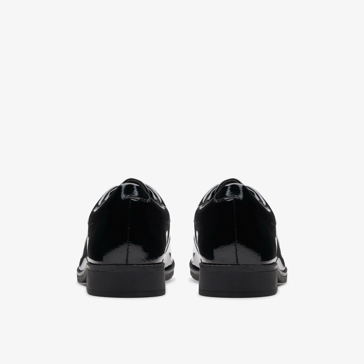 Clarks Kids Aubrie Dress Youth Black Patent