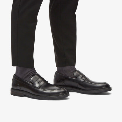 Clarks Men Aldwin Step Loafer Black Leather