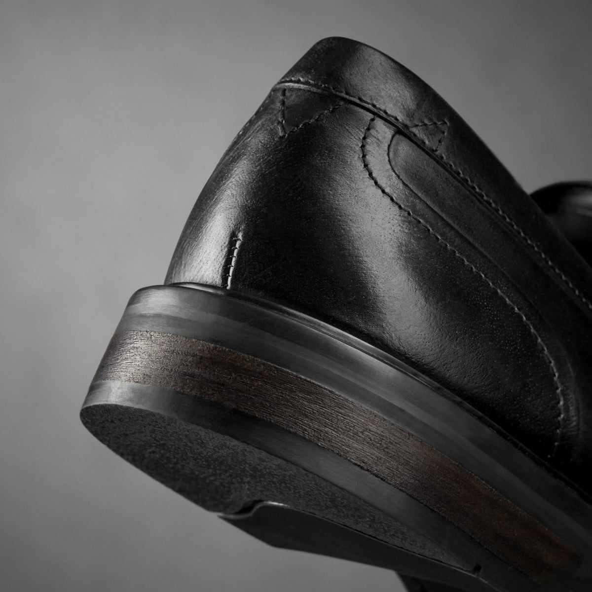 Clarks Men Aldwin Step Loafer Black Leather
