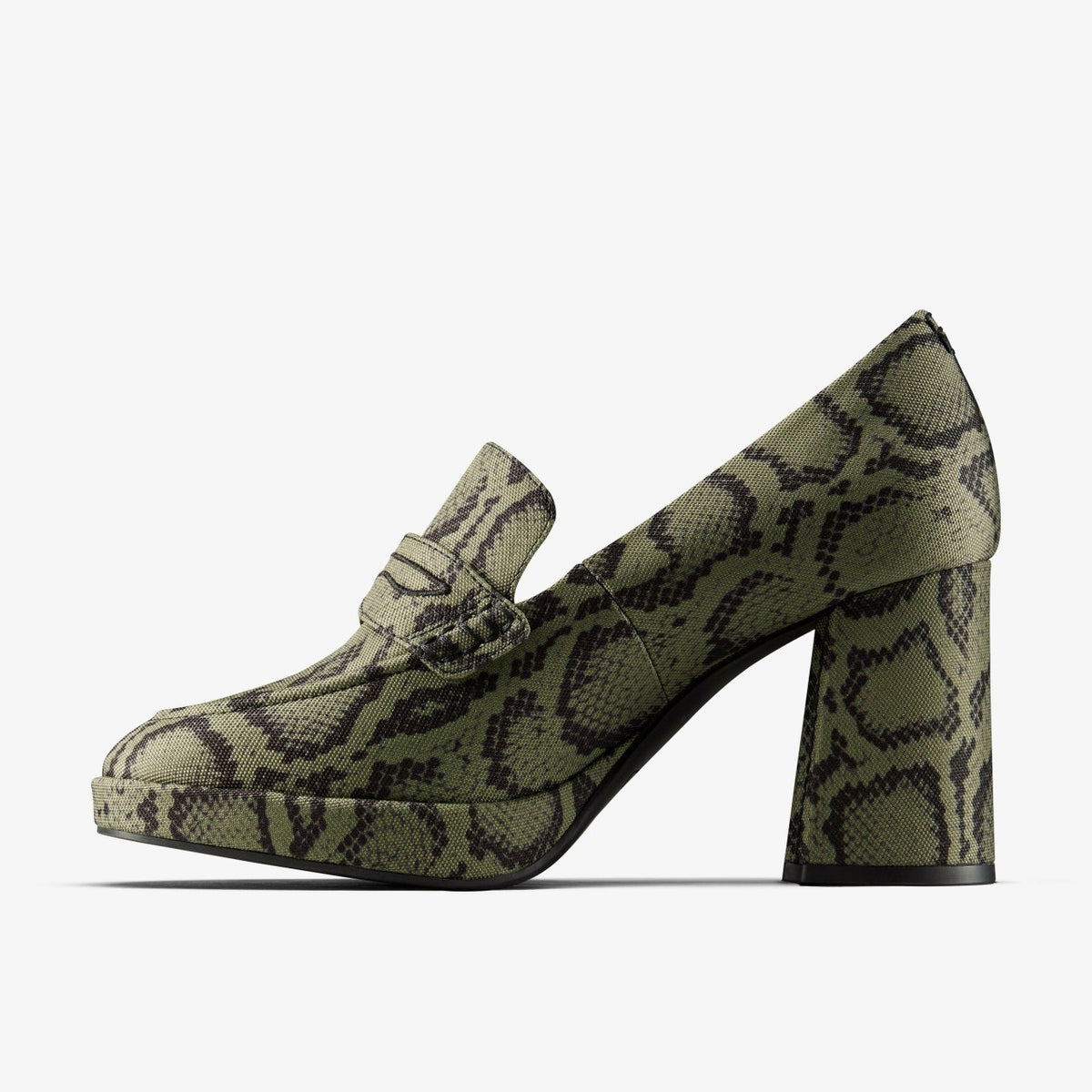Clarks Women Martine Rose Loafer 2 Green Textile
