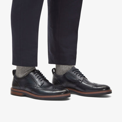 Clarks Men Aldwin Limit Brogue Navy Leather