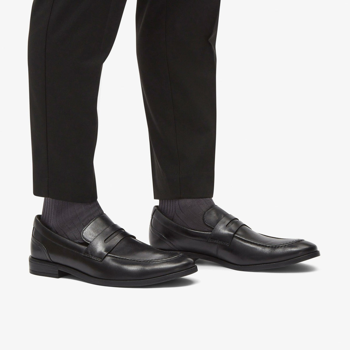 Clarks Men Brandon Step Loafer Black Leather