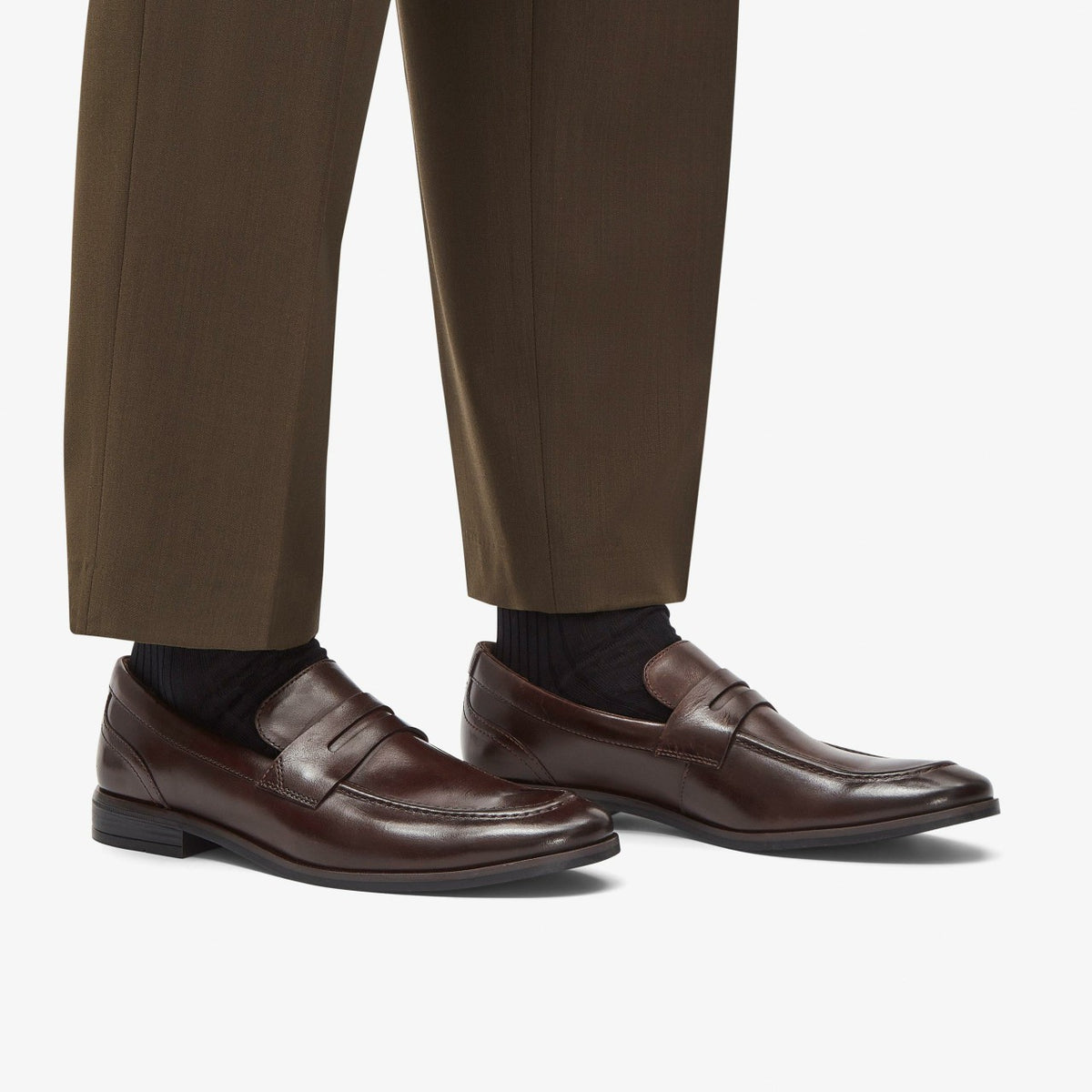 Clarks Men Brandon Step Loafer Dark Brown Leather