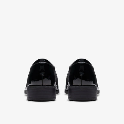 Clarks Women Havisham Edge Loafer Black Patent