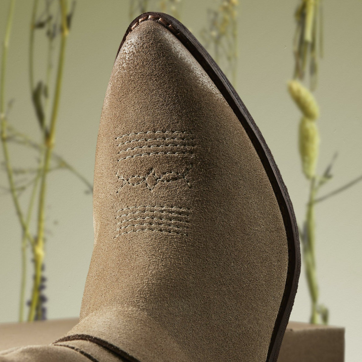Clarks Women Morzine Rise Dark Sand Suede