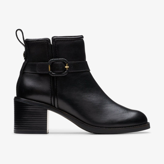 Clarks Women Chamberly Trim Black Leather