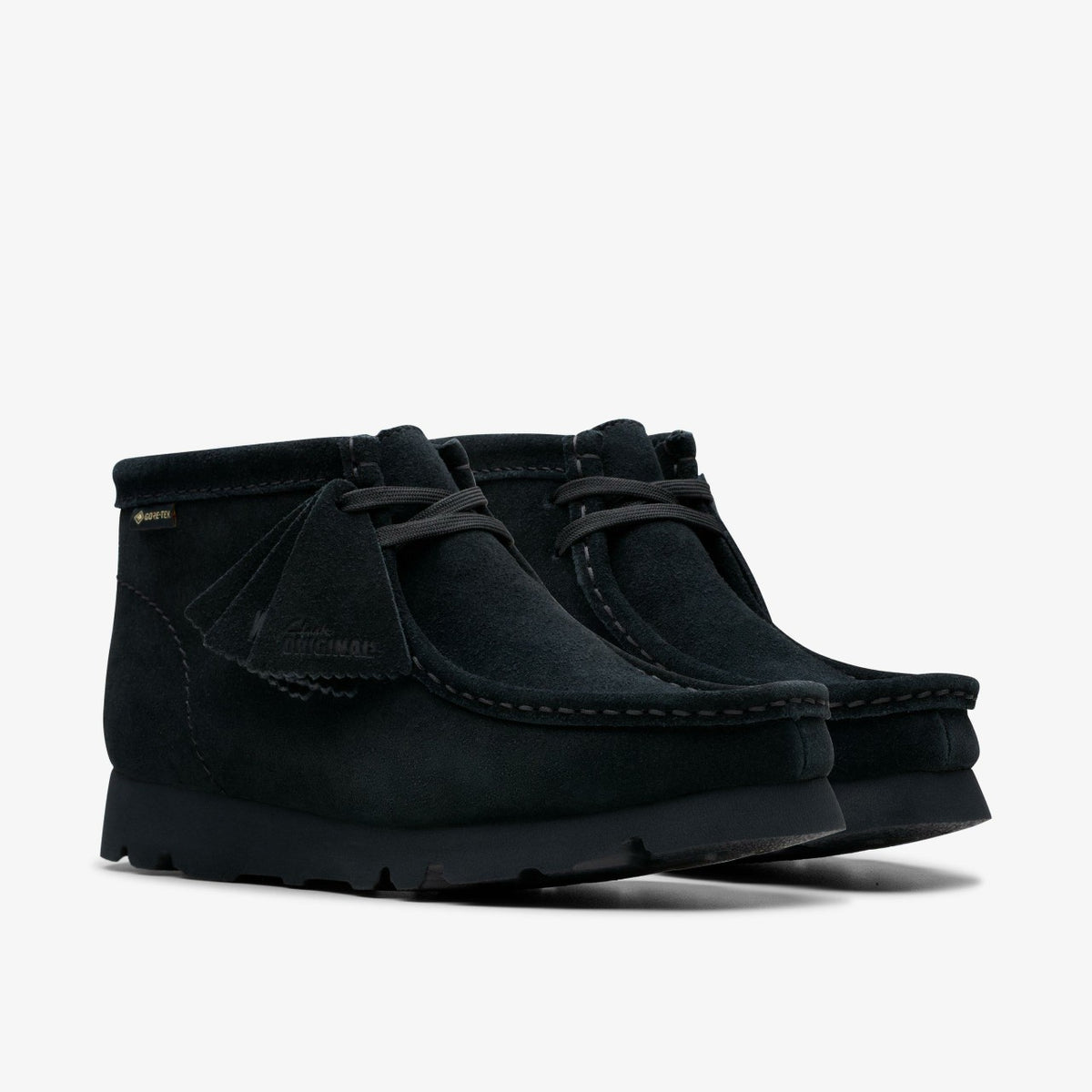 Clarks Women Wallabee Boot GORE-TEX Black Suede