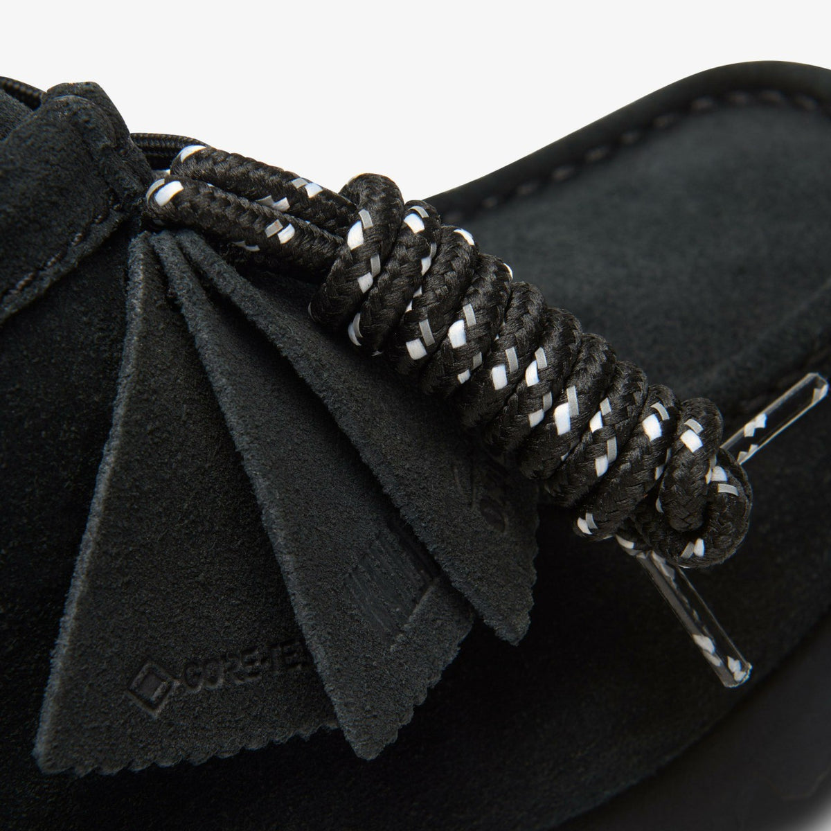 Clarks Women Wallabee Boot GORE-TEX Black Suede
