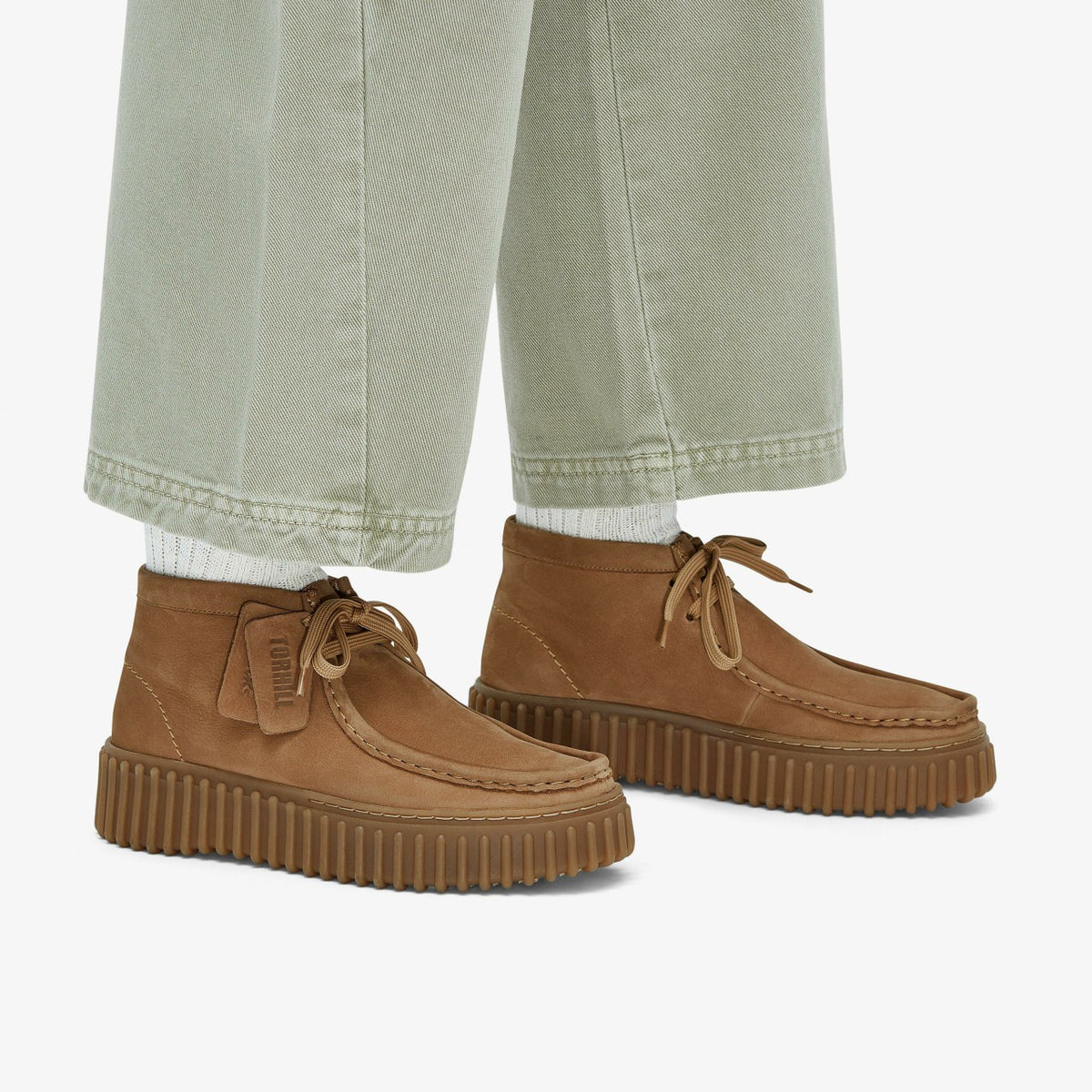 Clarks Women Torhill Moss Light Tan Nubuck
