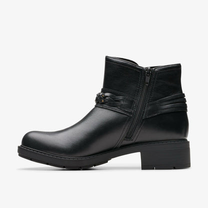 Clarks Women Hearth Kaylie Ankle Boot Black Leather