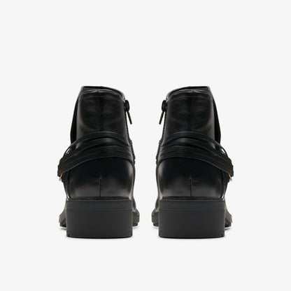 Clarks Women Hearth Kaylie Ankle Boot Black Leather