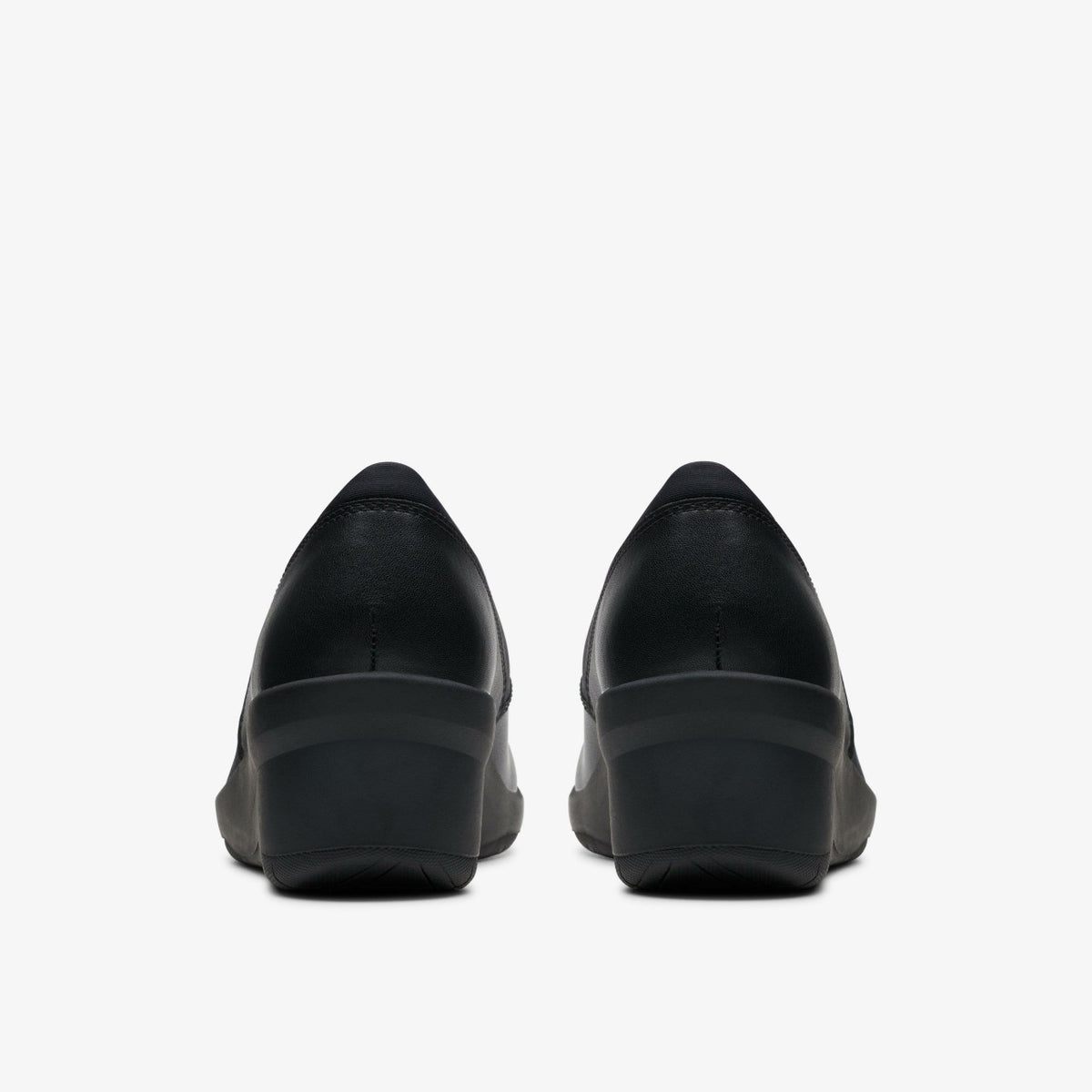 Clarks Women Suttyn Walk Black Leather