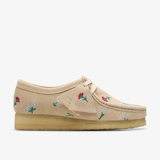 Clarks Women Wallabee Taupe Embroidery