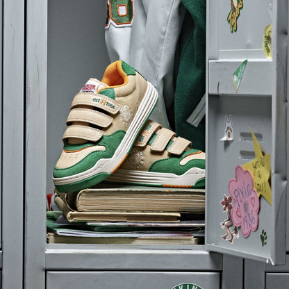 Clarks Kids Stranger Things Urban Ace Older Off White Combination