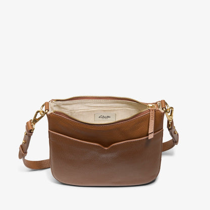 Clarks Women Topsham Willow Tan Leather