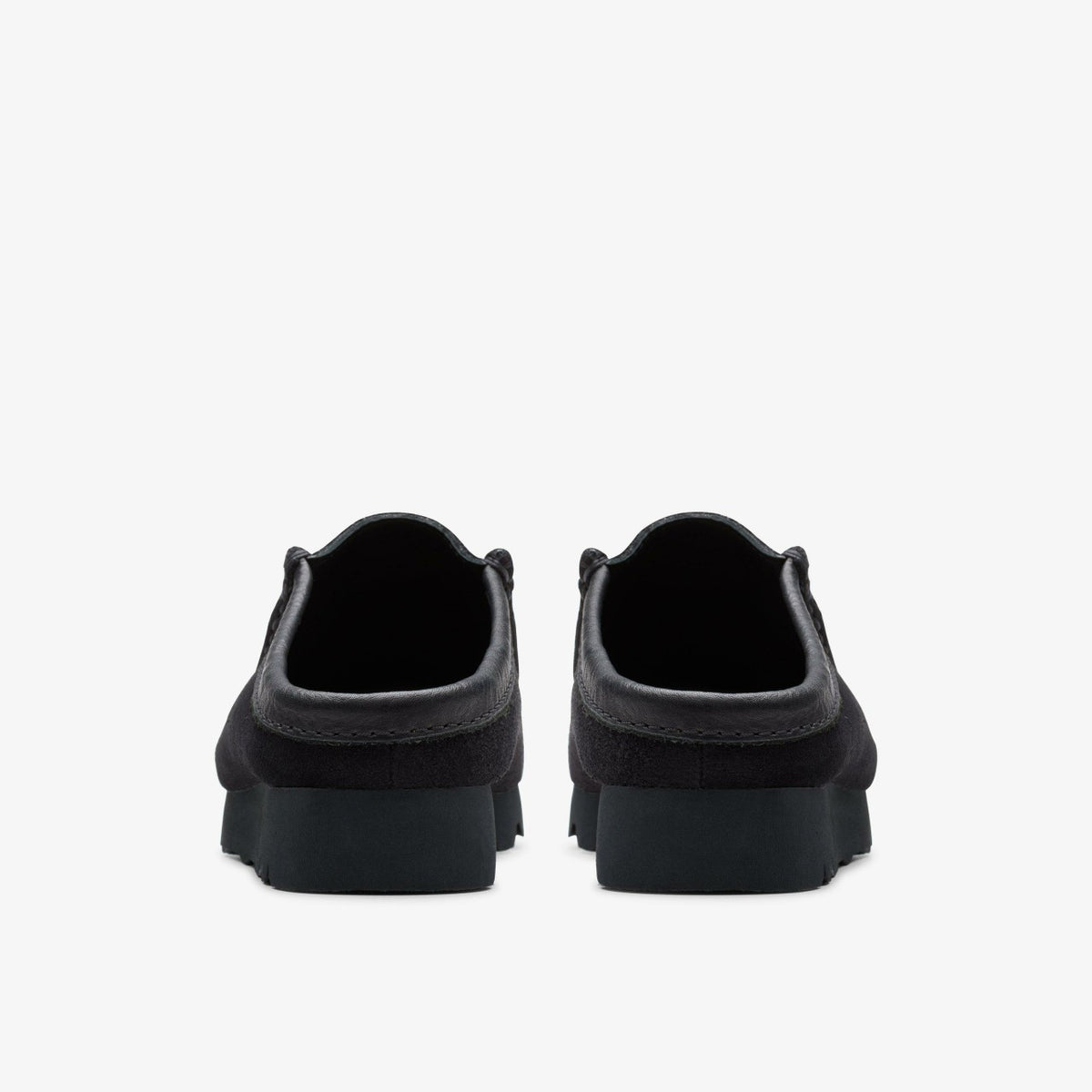 Clarks Men Wallabee Slip Black Suede