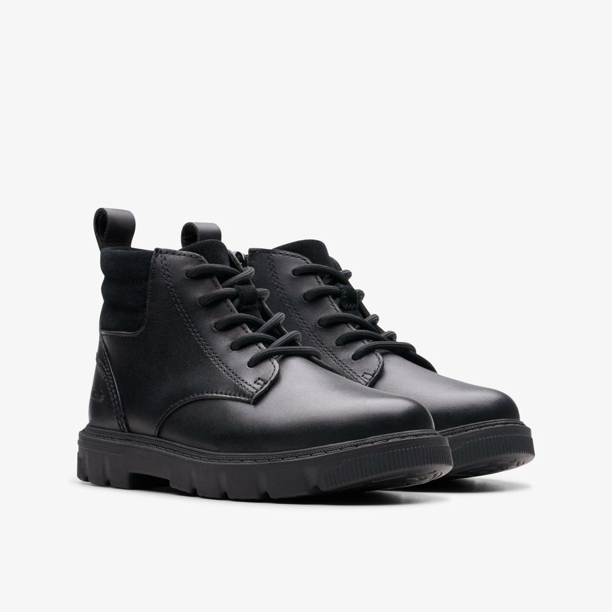 Clarks Kids Lorcam Trail Kid Black Leather