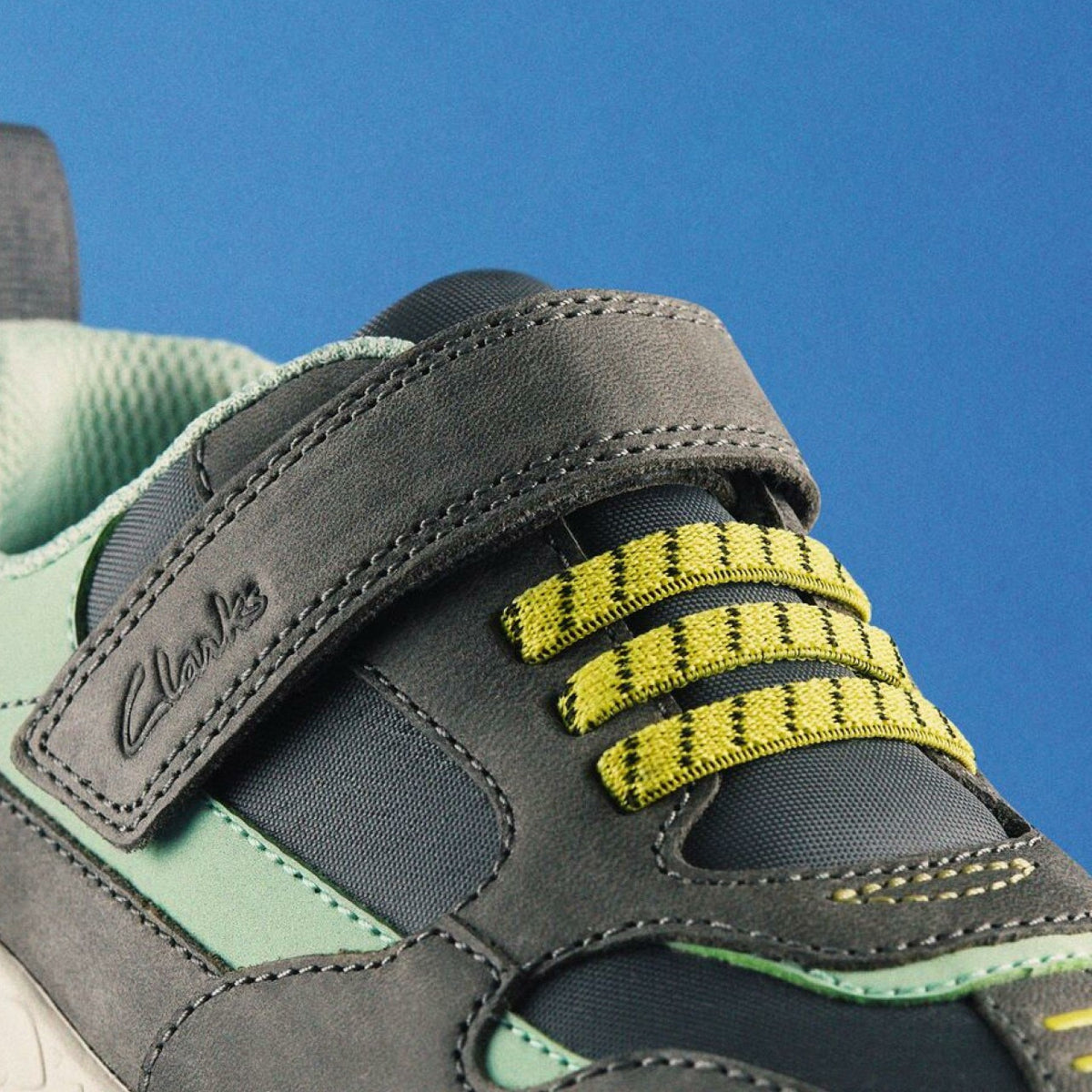 Clarks Kids Steggy 2 Park Kid Grey/Green